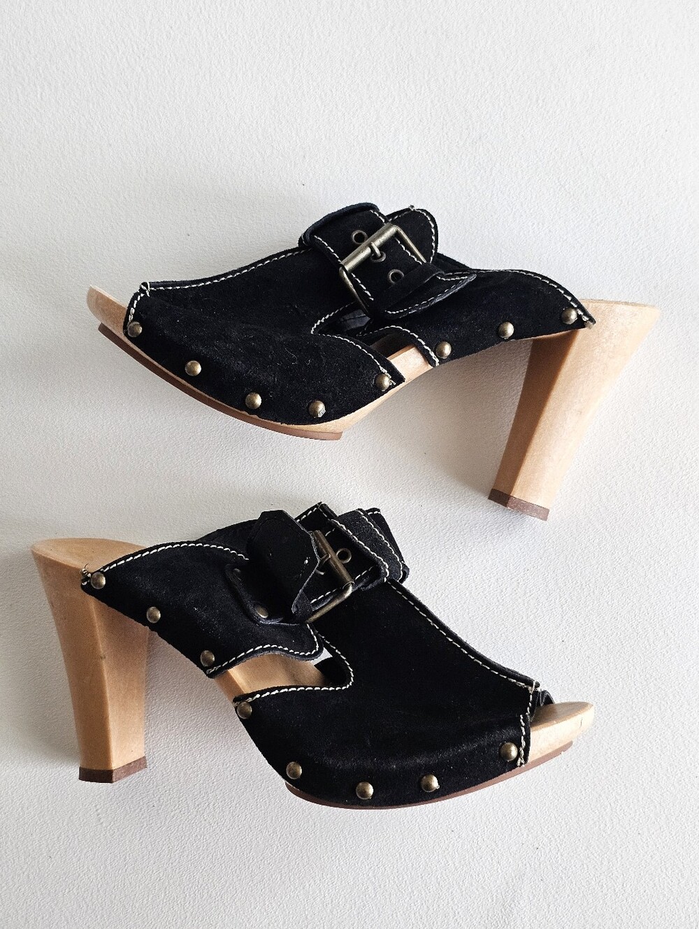 Vintage Ilani Italia Black Suede Wooden Clog Mule Heels Studded Italy 7M